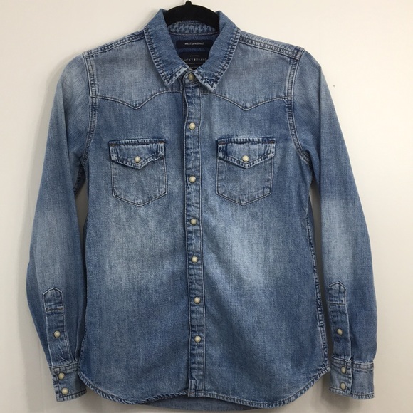 Lucky Brand Tops - Lucky Brand Classic Denim Womens Western Button Up Shirt Size XS GREAT Condition
